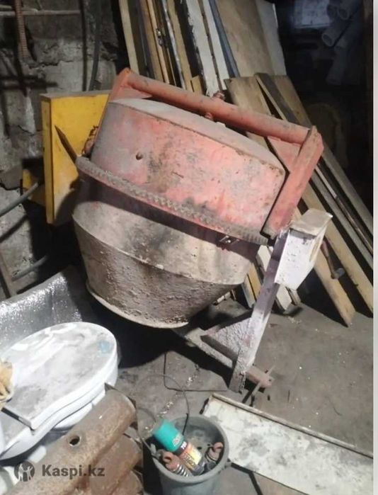 Продам бетономешалку