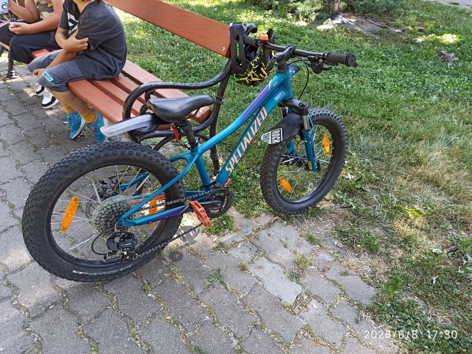 Bicicleta copii Specialized RipRock roți 20" X 2.8" pt 6 - 9 ani