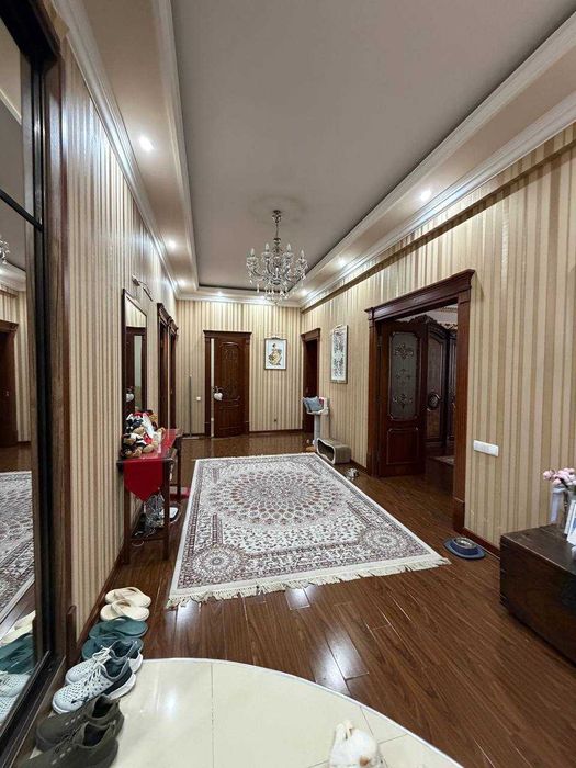 ПРОДАЕТСЯ 3/6/6 Новостройка  Мирабаский район Ж/К Imperial