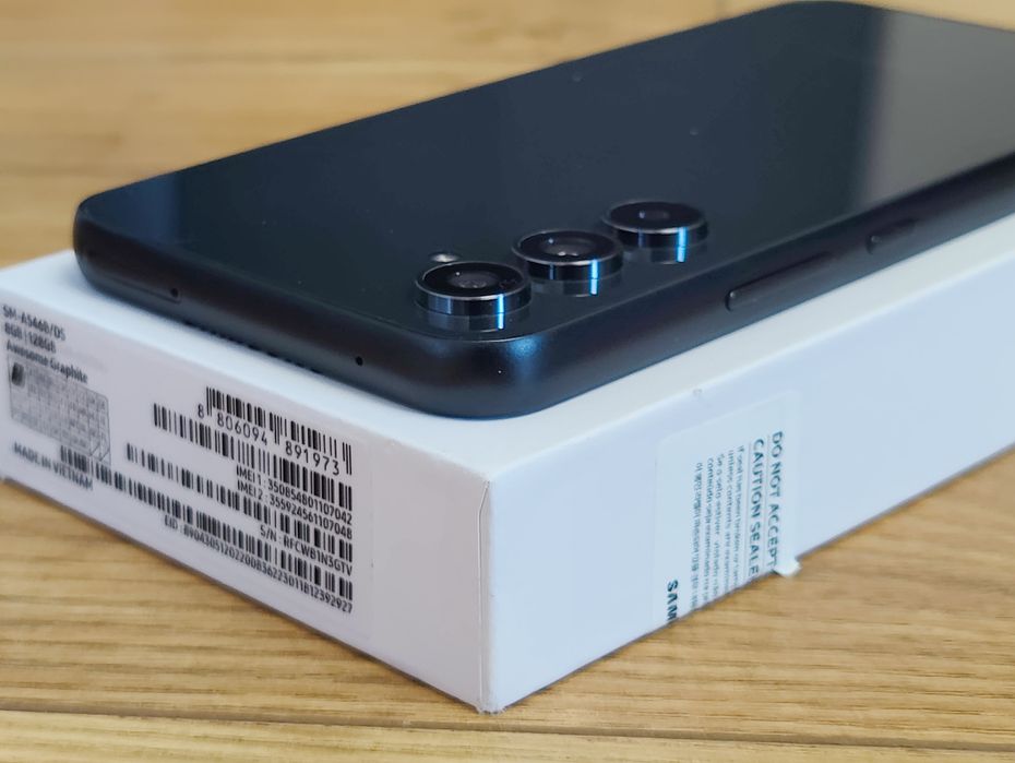 Samsung Galaxy A54 5G Graphite 128GB + husă + încărcător