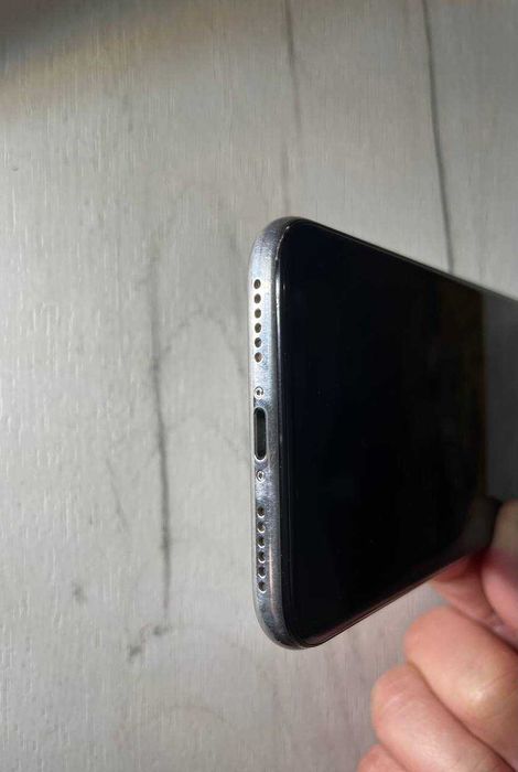Продаю Iphone X 256 Gb