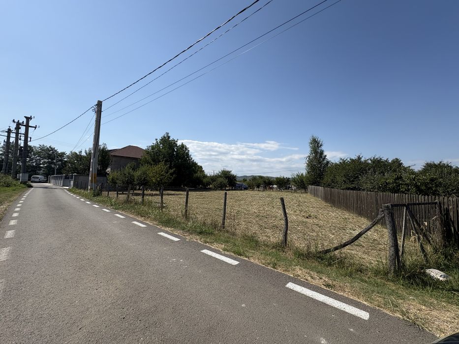 Teren intravilan Vernesti 500mp