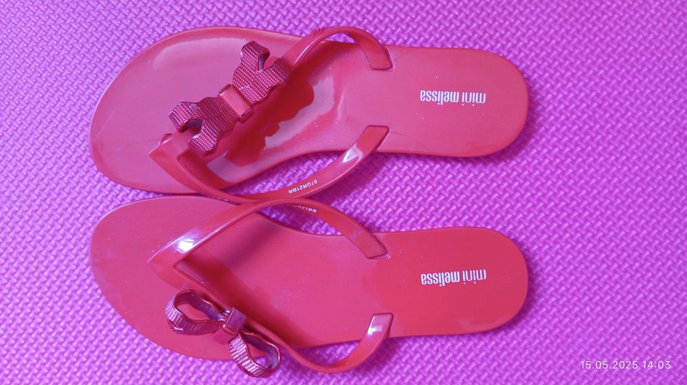 Оригинални чехли за момиче