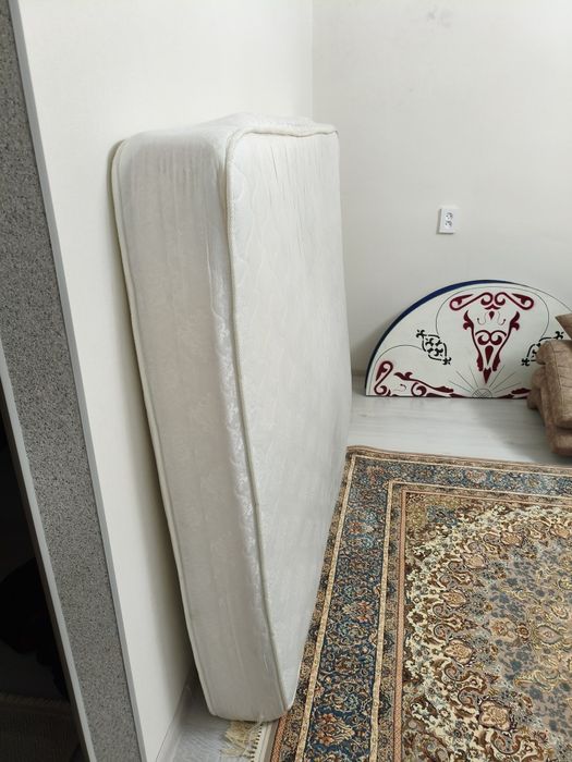 Продам матрас 190 на 140