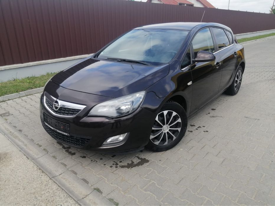 Vand Opel Astra J 2012