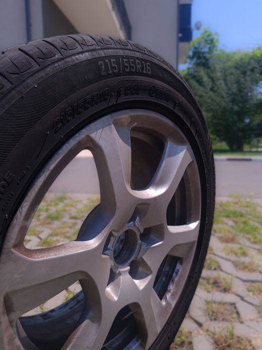 Vând set de 4 roti Audi