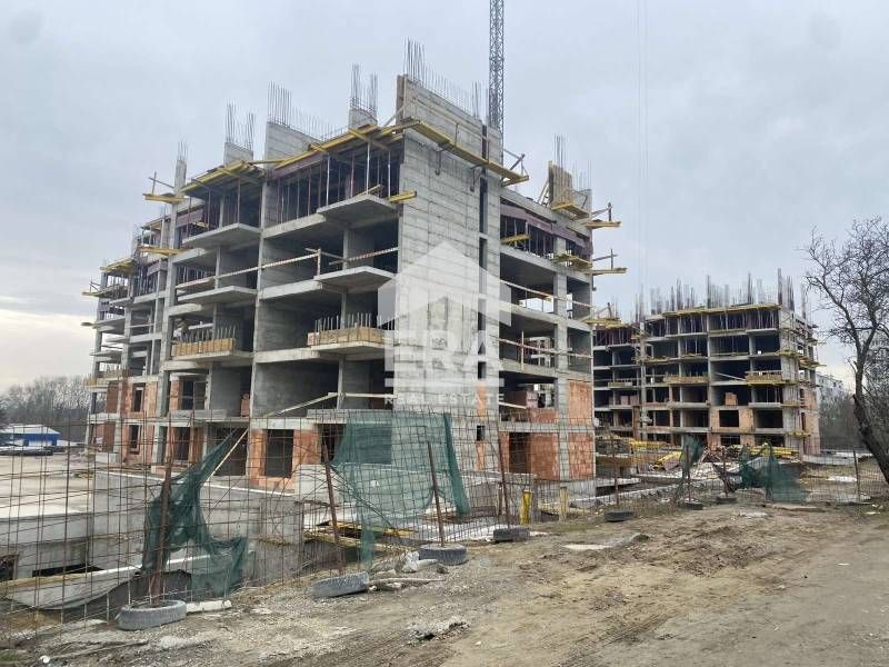 Двустаен апартамент в първата по рода си многофамилна жилищна сграда п