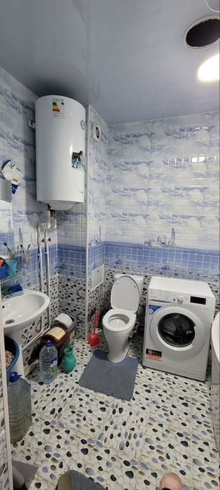 Продам срочно квартиру на 9этаже