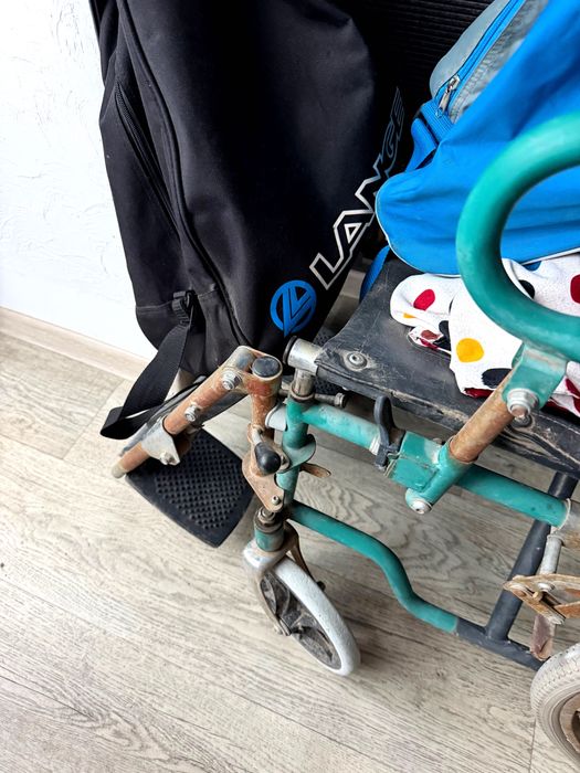 Инвалидная коляска