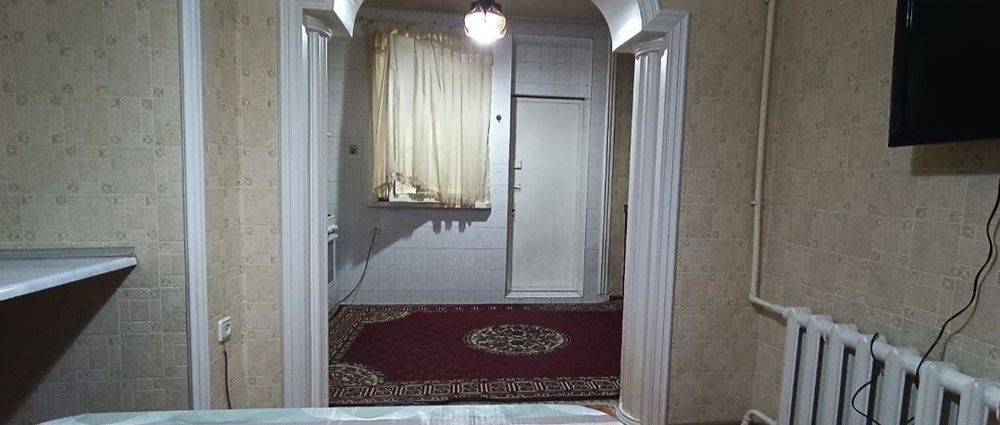 Продается 4/1/5 квартира ТТЗ Ахмад Югнаки