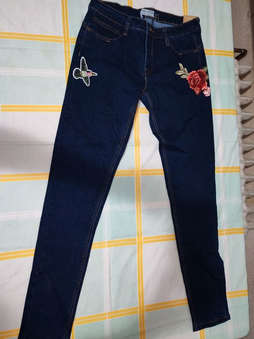 Blugi dama Skinny cu eticheta