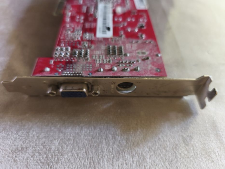 Видеокарта, Nvidia GeForce FX5200
