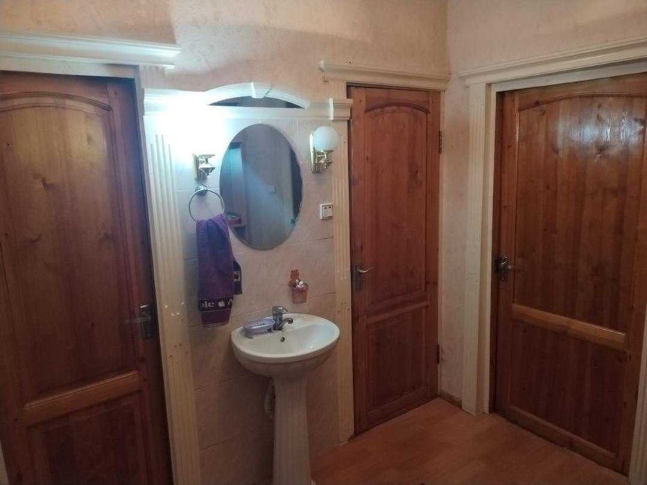 4 хонали квартира сотилади. Чиланзар 11.