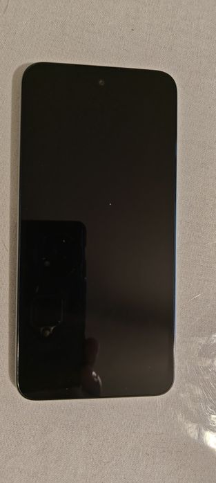 Xiaomi Redmi 15 5g. 256 GB. 8 GB Ram