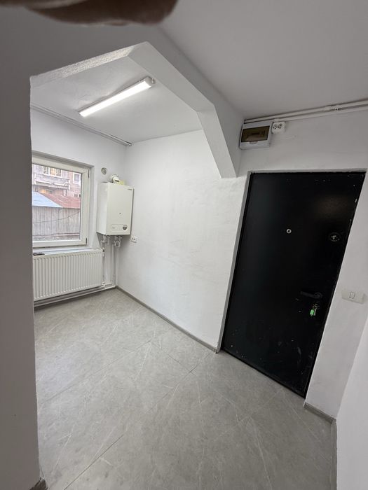 Garsoniera  renovata, izolata