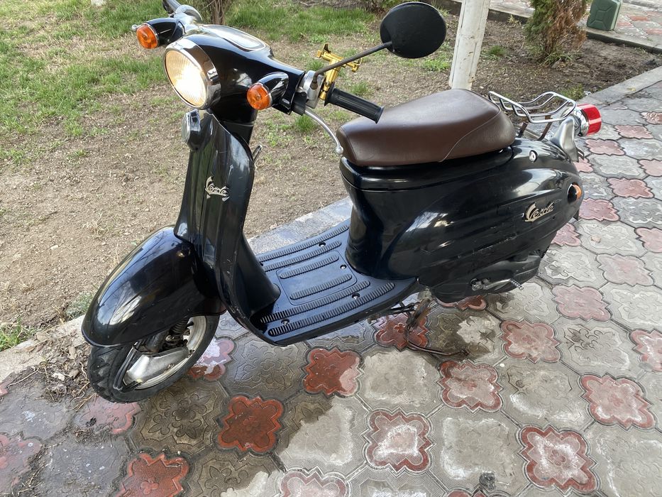 Мопед Suzuki VERDE