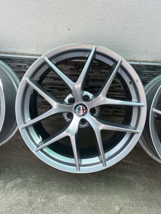 Джанти за Алфа Ромео Стелвио 20" 5х110 8,5J ET31. Джулия, Джулиета,159