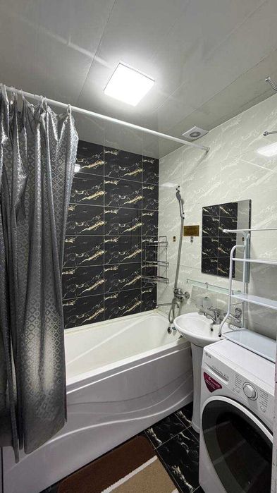 СРОЧНО !! Продается квартира в Яшнабаде 2/3/4 ( 50 кв/м ) Авиасозлар 2