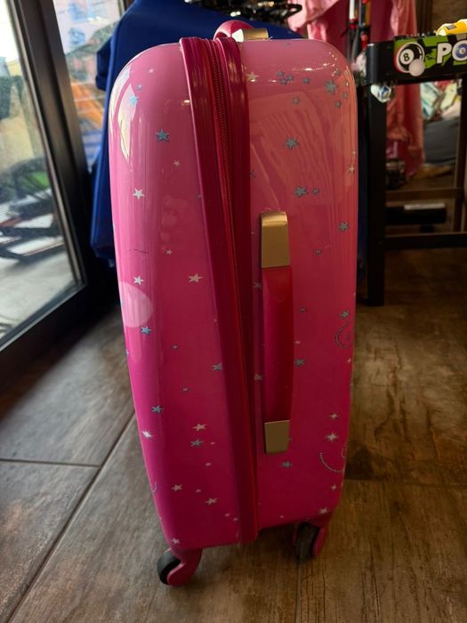 Детски куфар за пътешествия