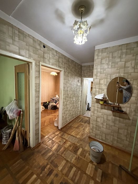 Продается 3х комнатная квартира 77 серии,кирпич,4 ый этаж