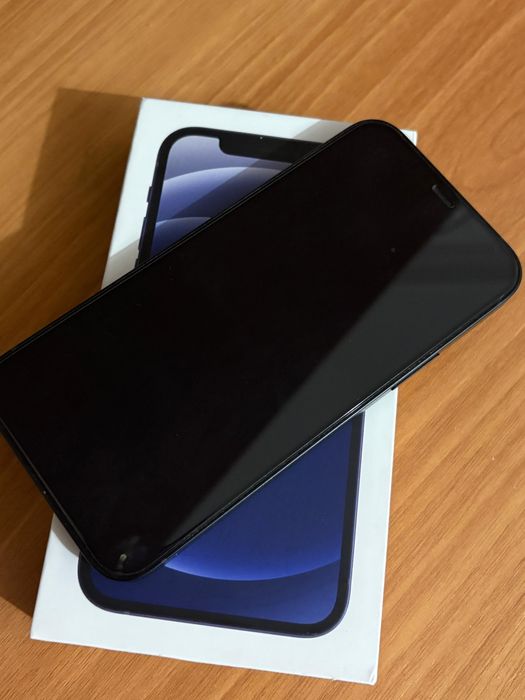 Продам iPhone 12 — 128 GB, чёрный