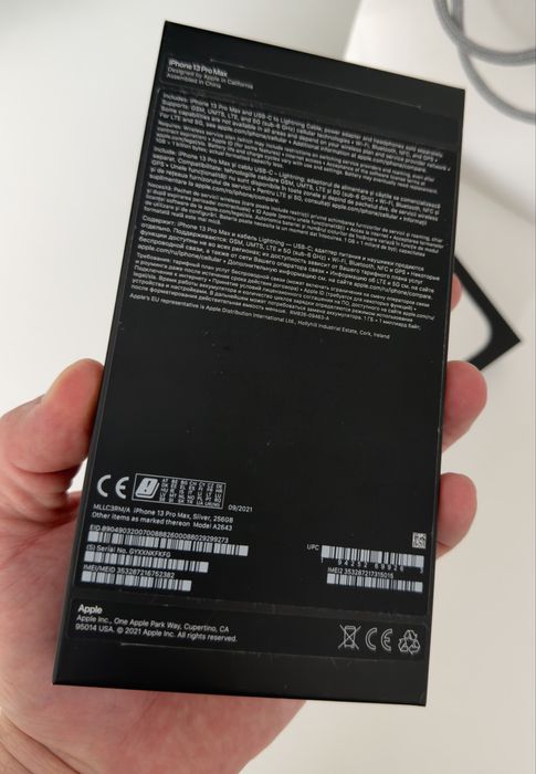 Iphone 13 Pro Max / 256 gb / Silver / Cadou 4 huse