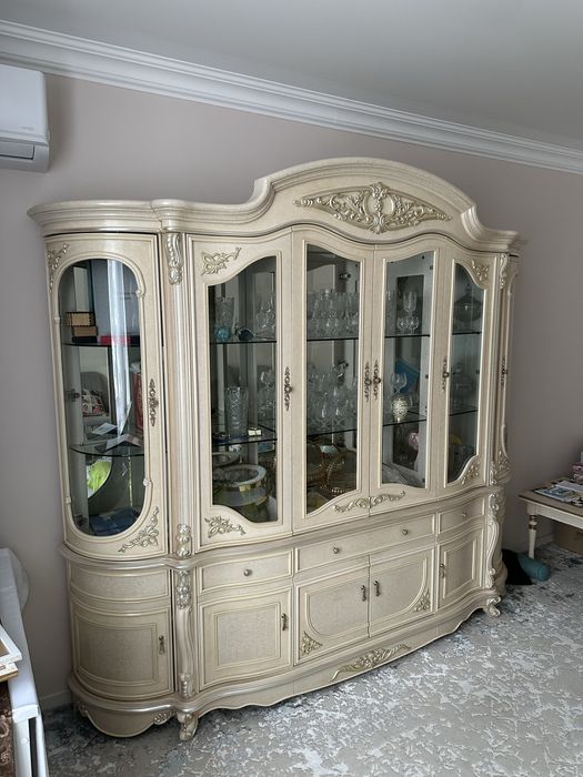 Витрина для зала