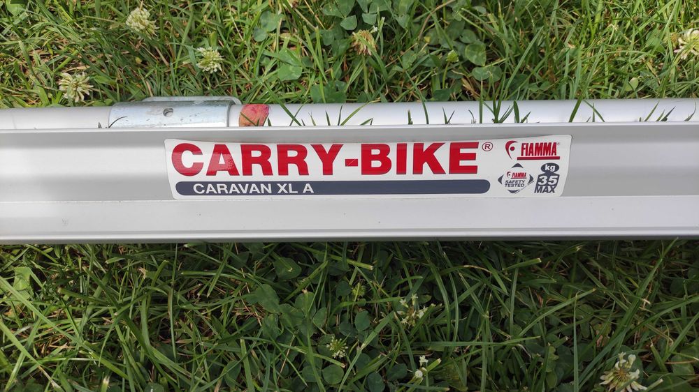 Suport transport biciclete pentru rulota.