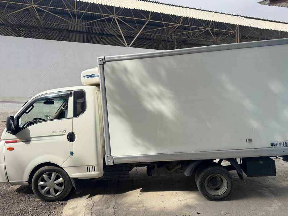 Sotiladi: Hyundai Porter 2 (2012 yil)