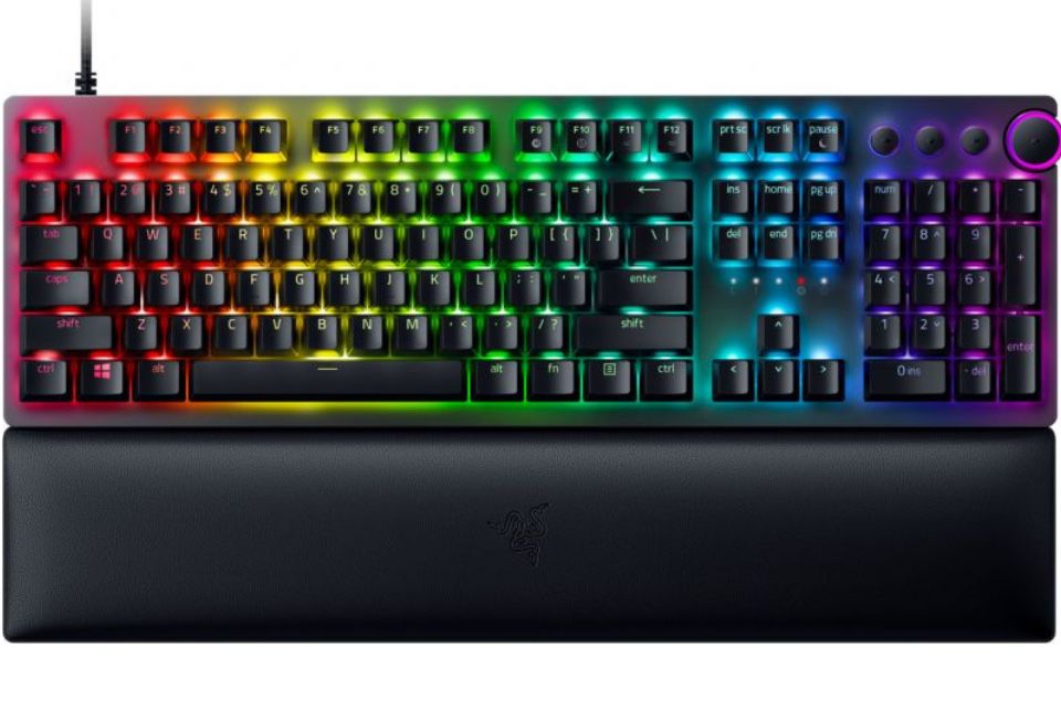 Чисто нова механична клавиатура Razer Huntsman V2