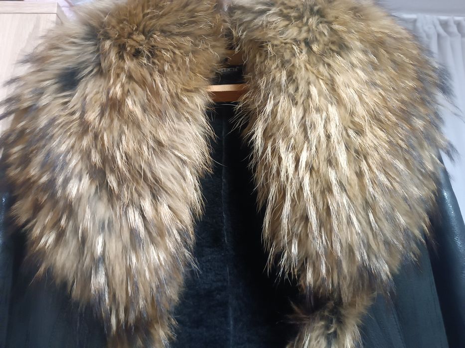 Кожаная дубленка