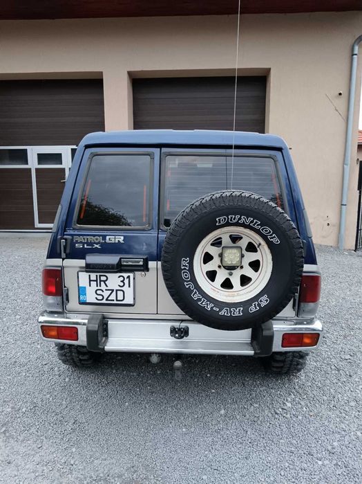 De vânzare Nissan Patrol Y60 SLX – Autoutilitară 2 locuri (Motor: 2.8 Tdi)