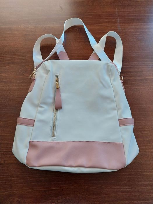 Раници от еко кожа и полиестер