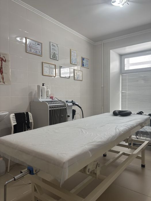 Мануальный терапевт