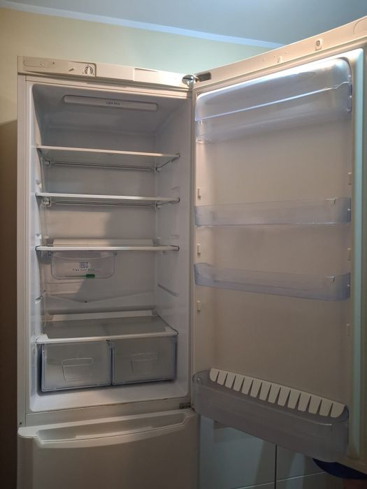 Combina frigorifica Indesit clasa A+