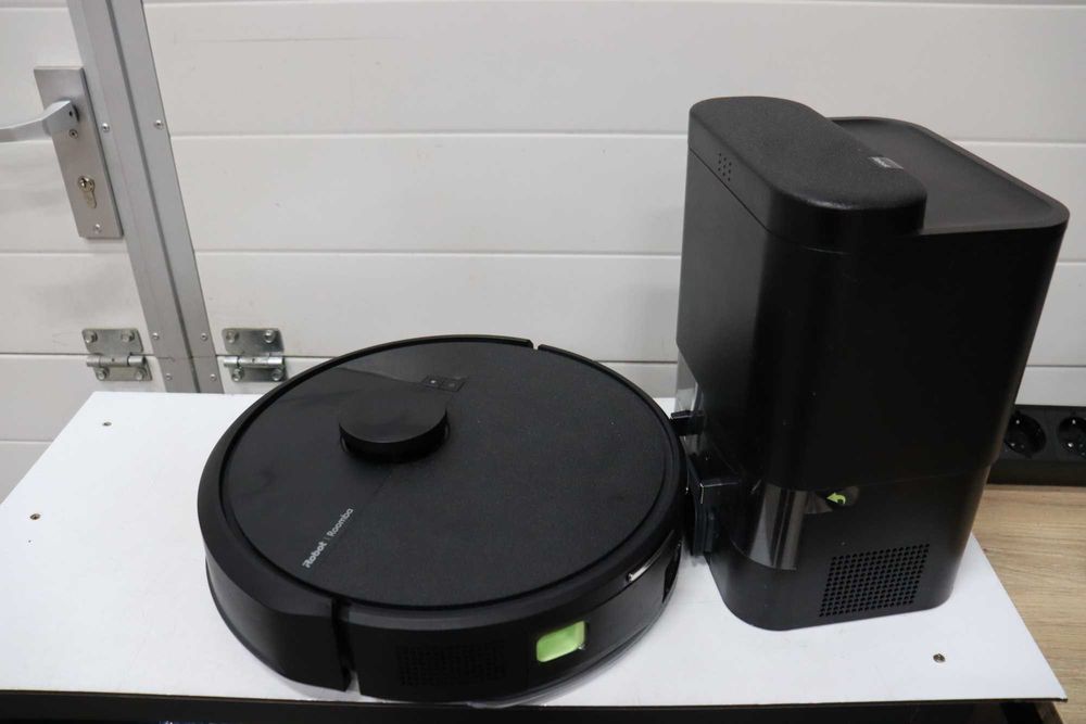 iRobot Roomba 105 Combo + AutoEmpty Dock - Автоматично изпразване до 75 дни, Прахосмукачка + Избърсване, Clearview LiDAR, 7000Pa,120 минути,SmartScrub