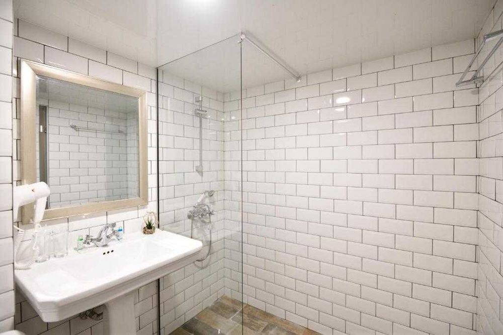 Дава се под наем Хотел в Варна, Бриз - 18 кв.м за 357 € - Снимка #5