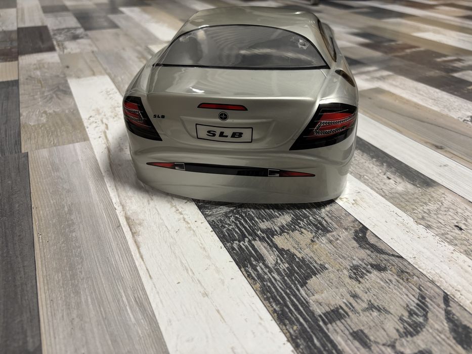 Боди/шаси за rc модел 1:10