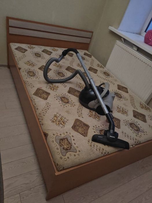 Продам мебель б/у