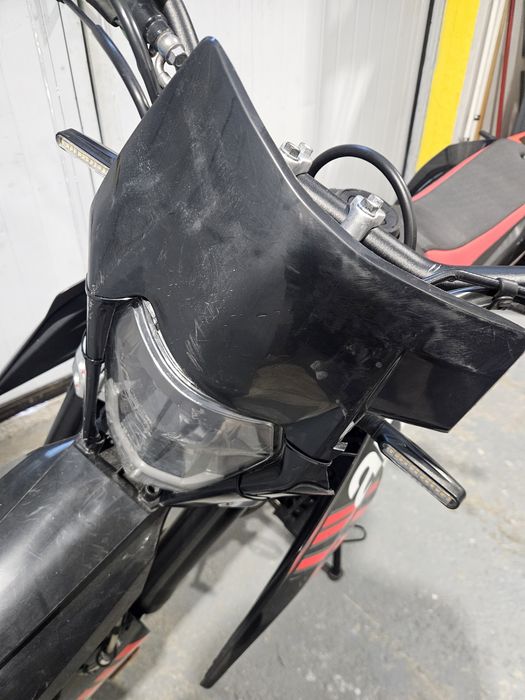 Aprilia  SX125 avariat