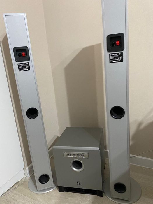 Колонки и сабвуфер Yamaha