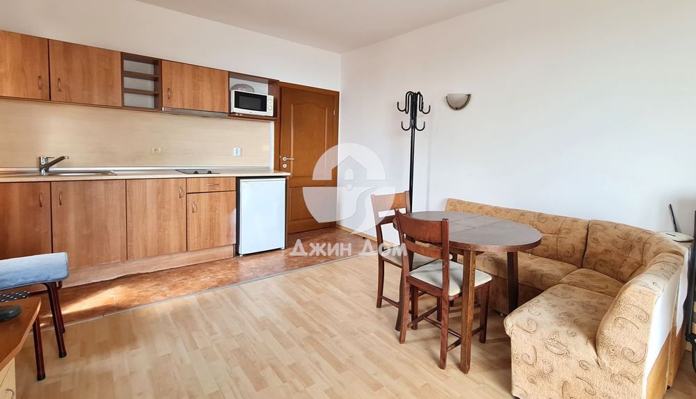 Продава се Тристаен апартамент в Свети Влас - 74 кв.м за 1622 €/кв.м - Снимка #1