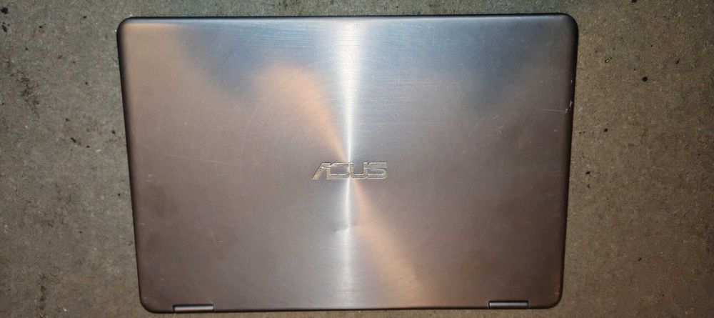 Laptop Asus Core M3 8gb ddr3 display 13,3inch