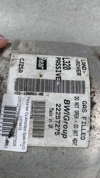 Perna aer cu amortizor spate RANGE ROVER SPORT 2010-2013 LR016419