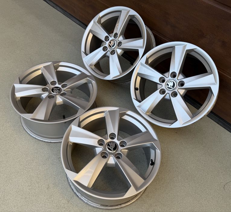 Jante 17 5x112 Originale Skoda Superb Octavia Kodiaq Karoq  VW Tiguan