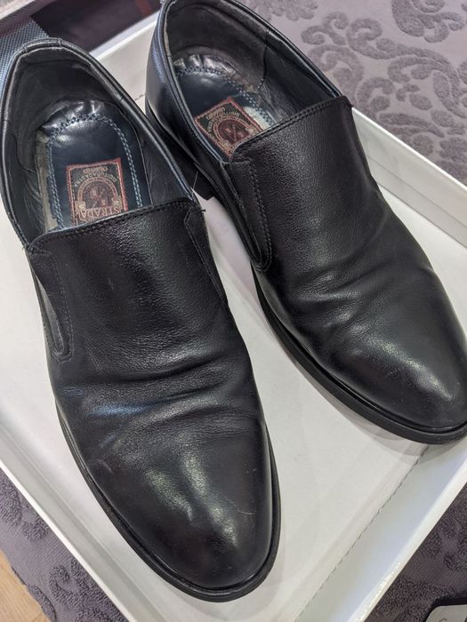 Туфли и кросовки.