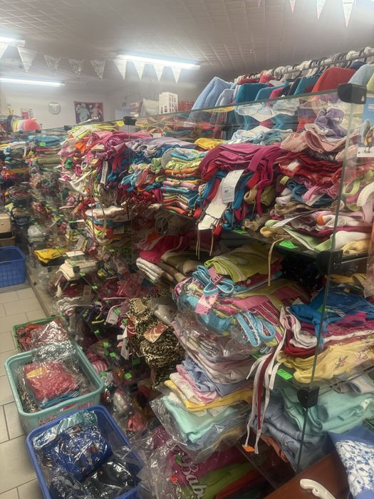 Распродажа летних топов и маечек.