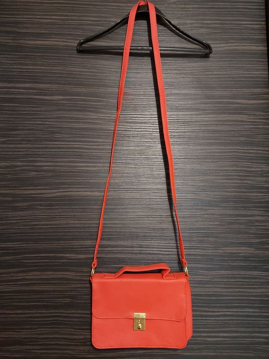 Малка чанта с дълга дръжка - корал