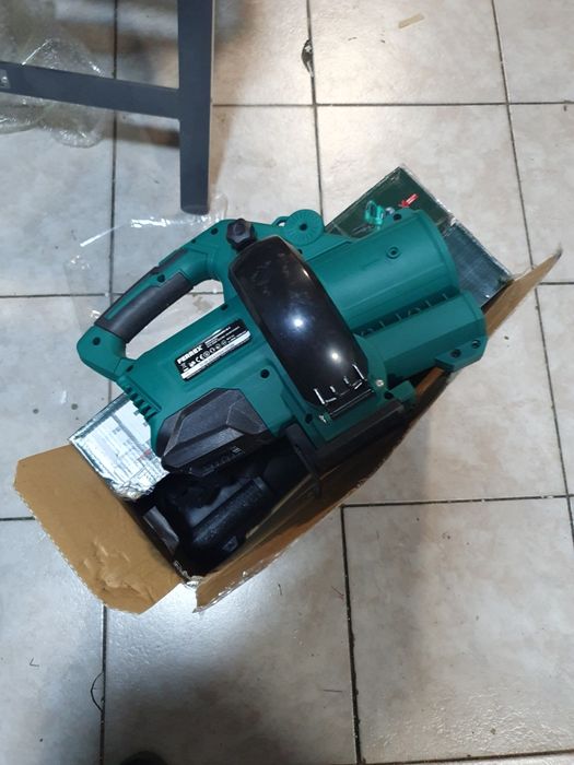 Безжична прахосмукачка/дробачка за листа Ferrex 40V Li-Ion FN-ABV-40