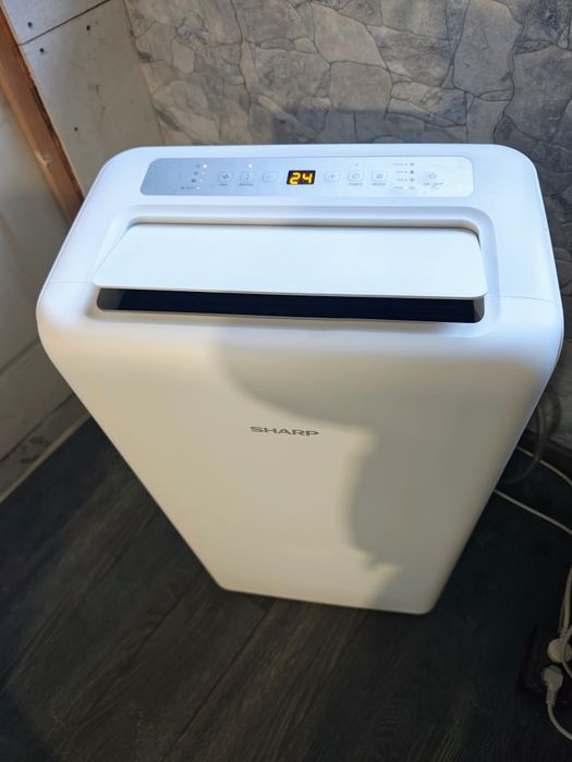 Мобилен климатик Sharp UL-Y12EA-W, 12000 BTU